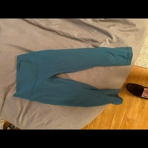 Lululemon Wunder Under Crop